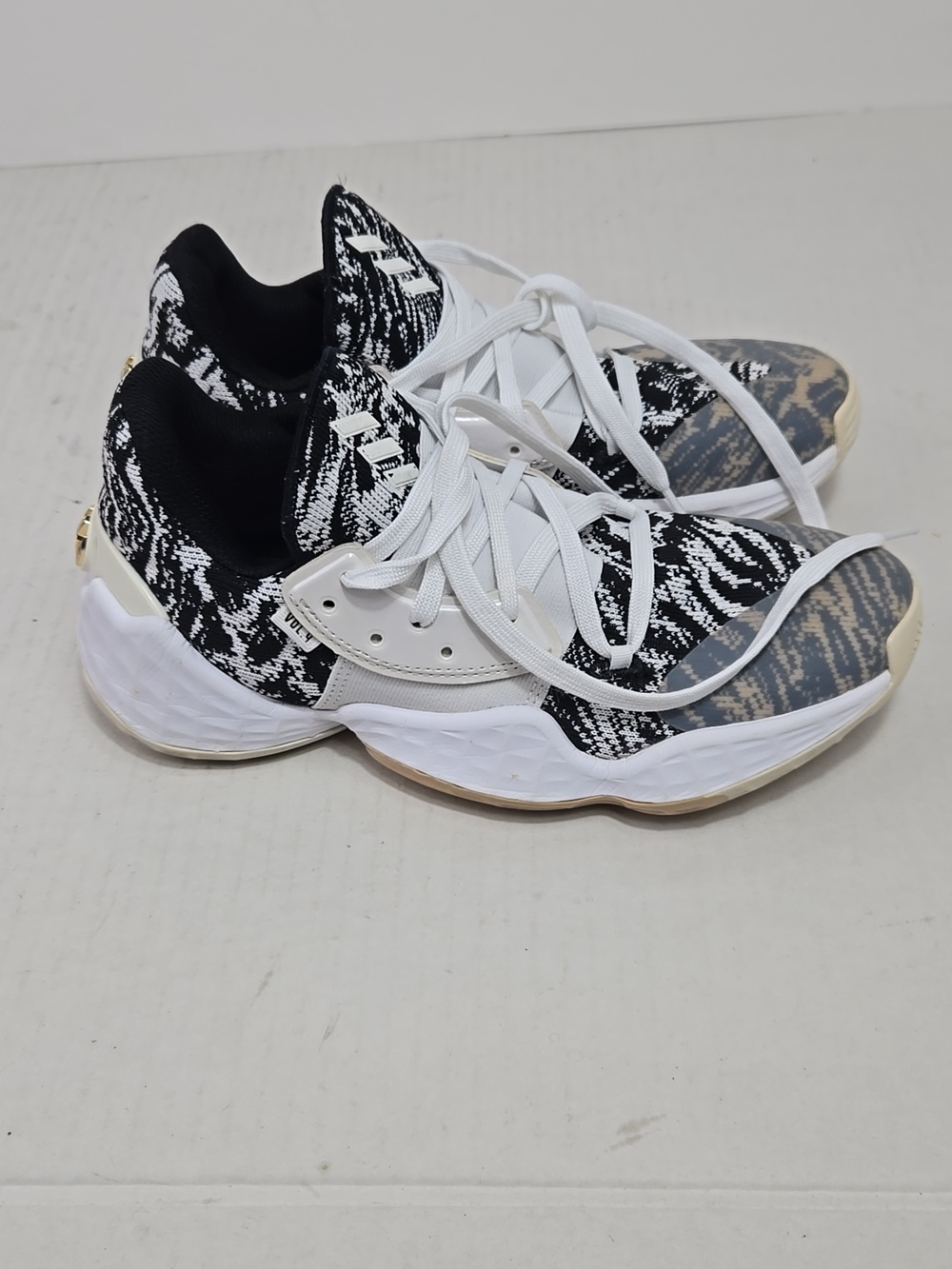 Size 5.5 - Adidas Harden Vol. 4 Cookies and Cream Youth Basketball Sporty